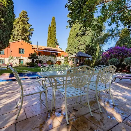 Casa Paraiso Boutique Bed & Breakfast