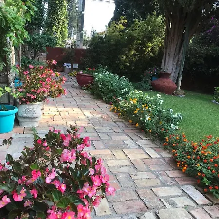 Bed and breakfast Casa Paraíso Boutique 2*